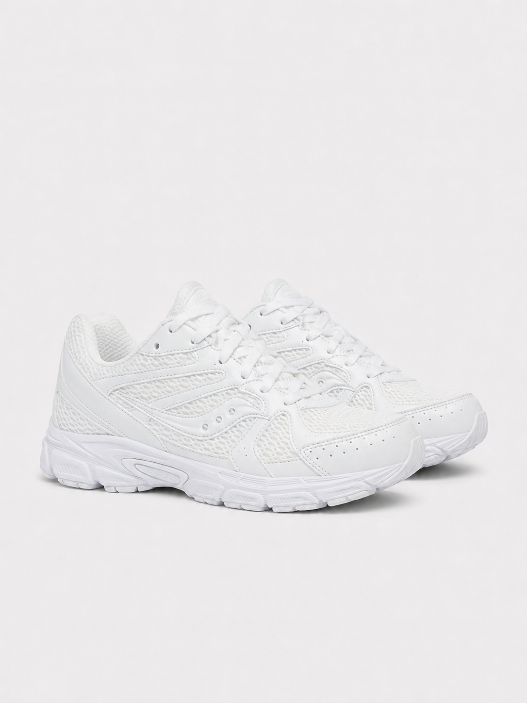 SAUCONY 🤍